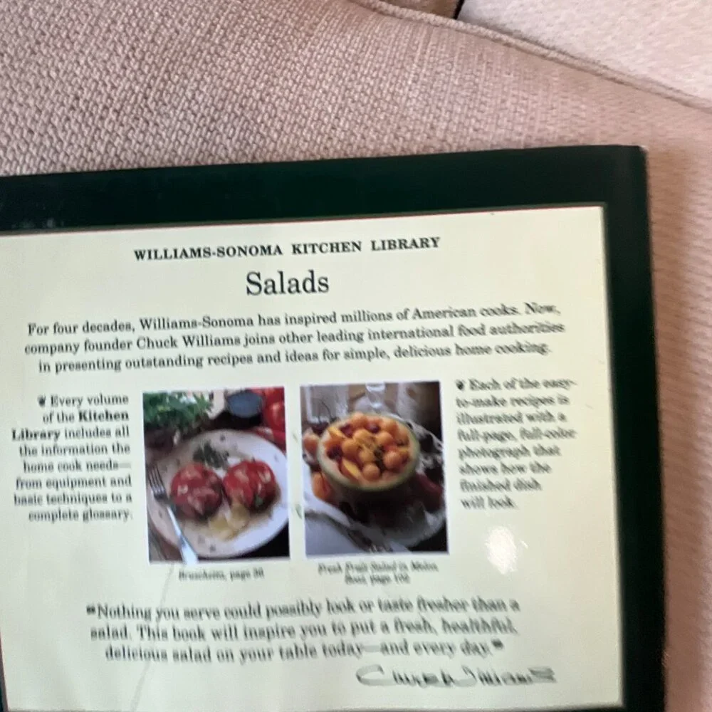 Cookbook with Salad Recipes -‎ Williams-Sonoma Kitchen Library (like new)